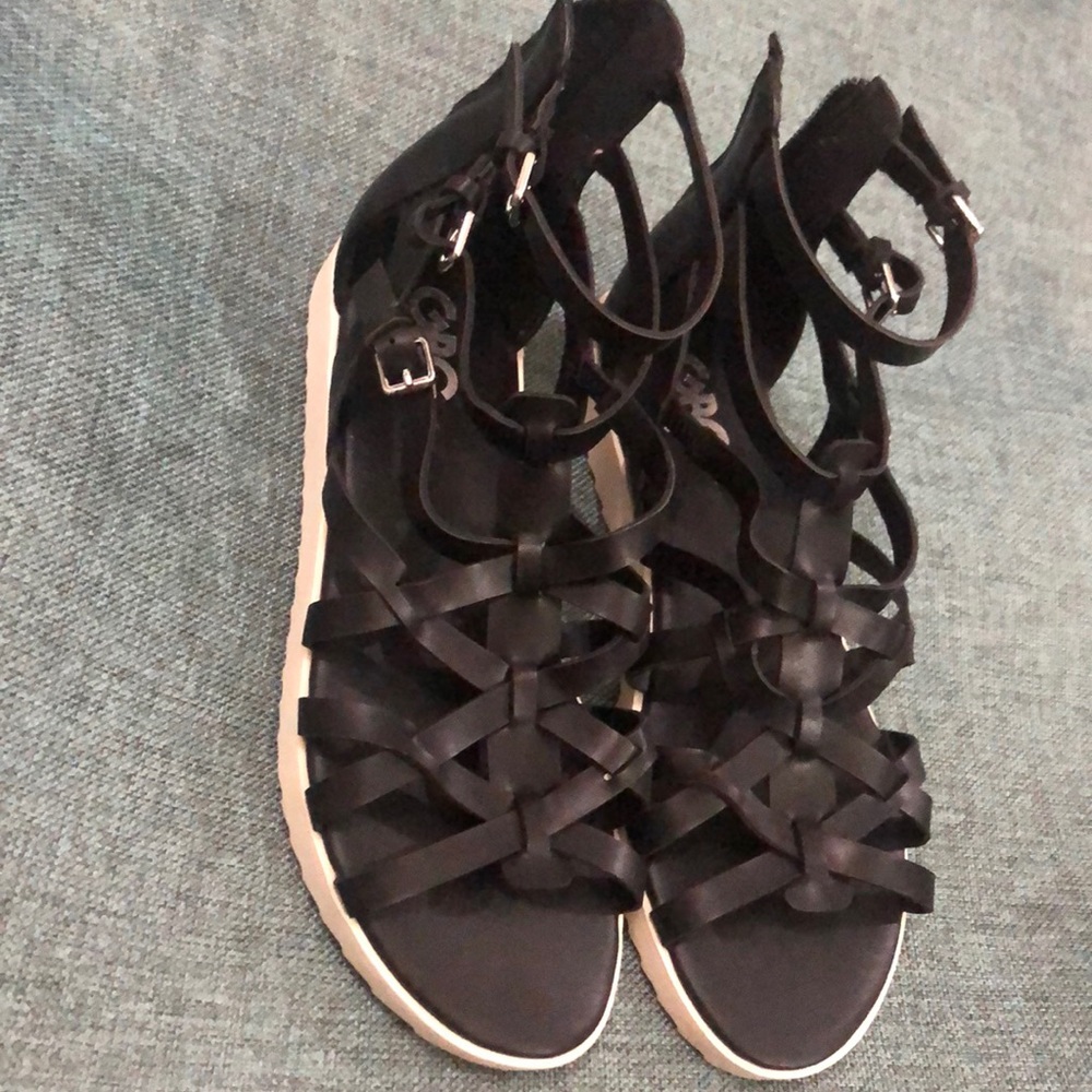 BRAND NEW GBG GUESS SANDALS